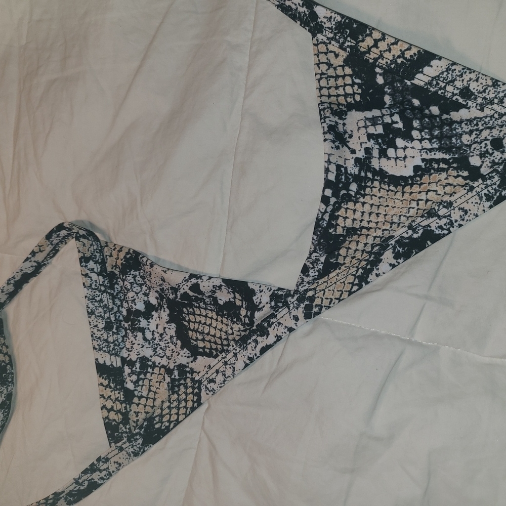 Swim top